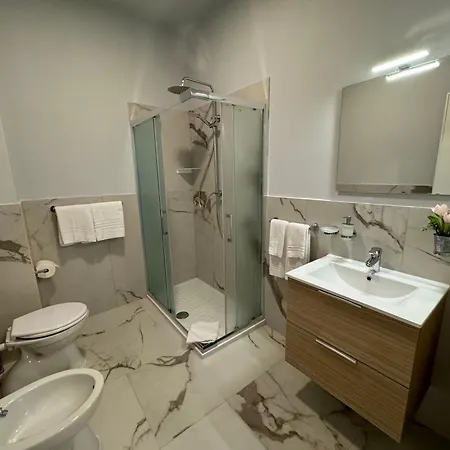 דירה Adua Vezzo